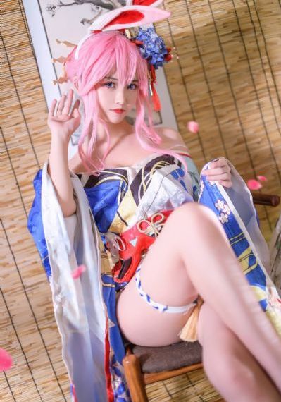 两个小婕子交换1bd_BD国语HD在线观看