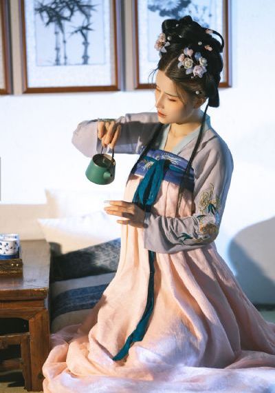 花蝴蝶高清完整版大片_BD英语全集免费播放