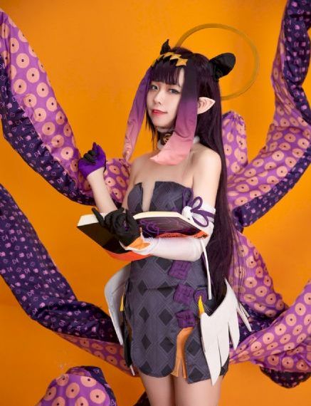 巨乳女士官_全集高清在线观看