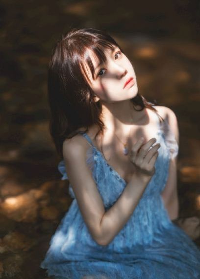 女集中营在线观看_日韩成人在线