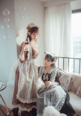 韩国电影年轻的女教师_BD英语韩国电影在线观看